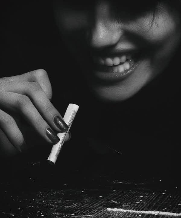 hypnosis for drug addiction woman snorting hypnosis for drug addiction woman snorting